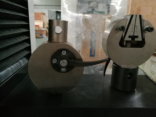 ʹ������f��ԇ�C�r�ľ����cע��